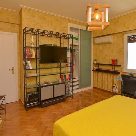 Athens Stylish Studio In Front Of Syntagma Metro Stop For 2 Extérieur photo